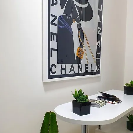 לינה וארוחת בוקר Herculaneum Ruins