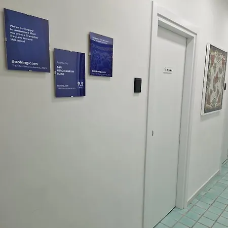 לינה וארוחת בוקר Herculaneum Ruins