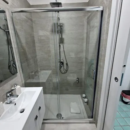 Herculaneum Ruins 4*