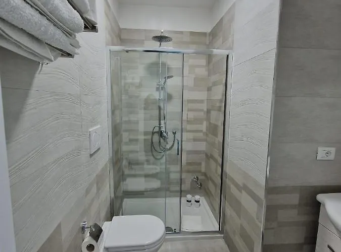 Alojamento de Acomodação e Pequeno-almoço Herculaneum Ruins 4*